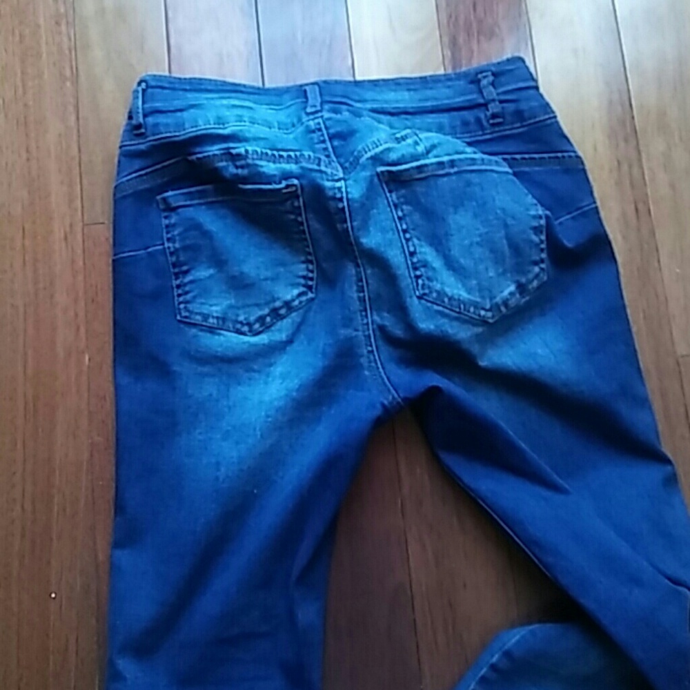 Jeans - Picture 4 of 4